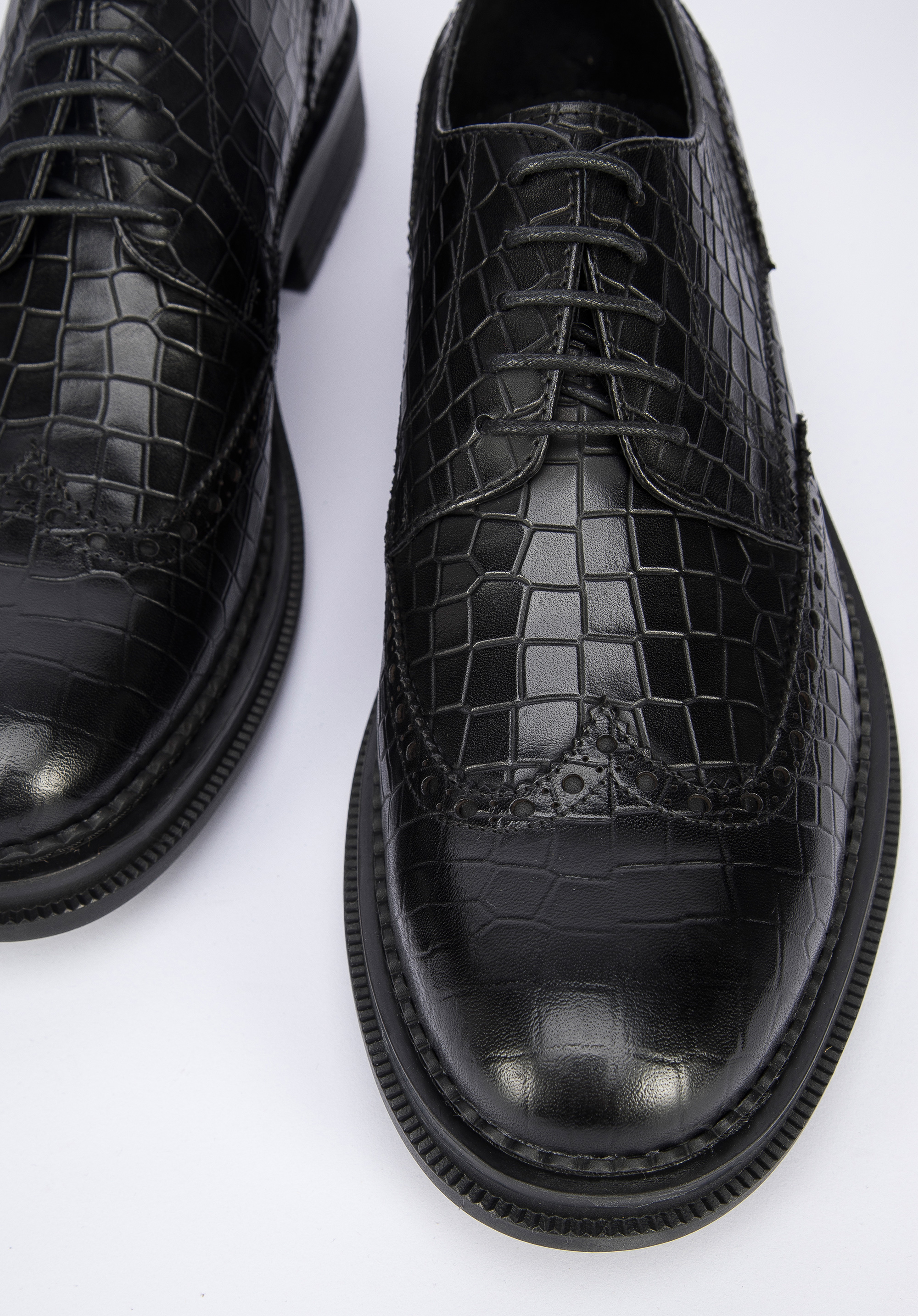 Croc embossed shoes on sale