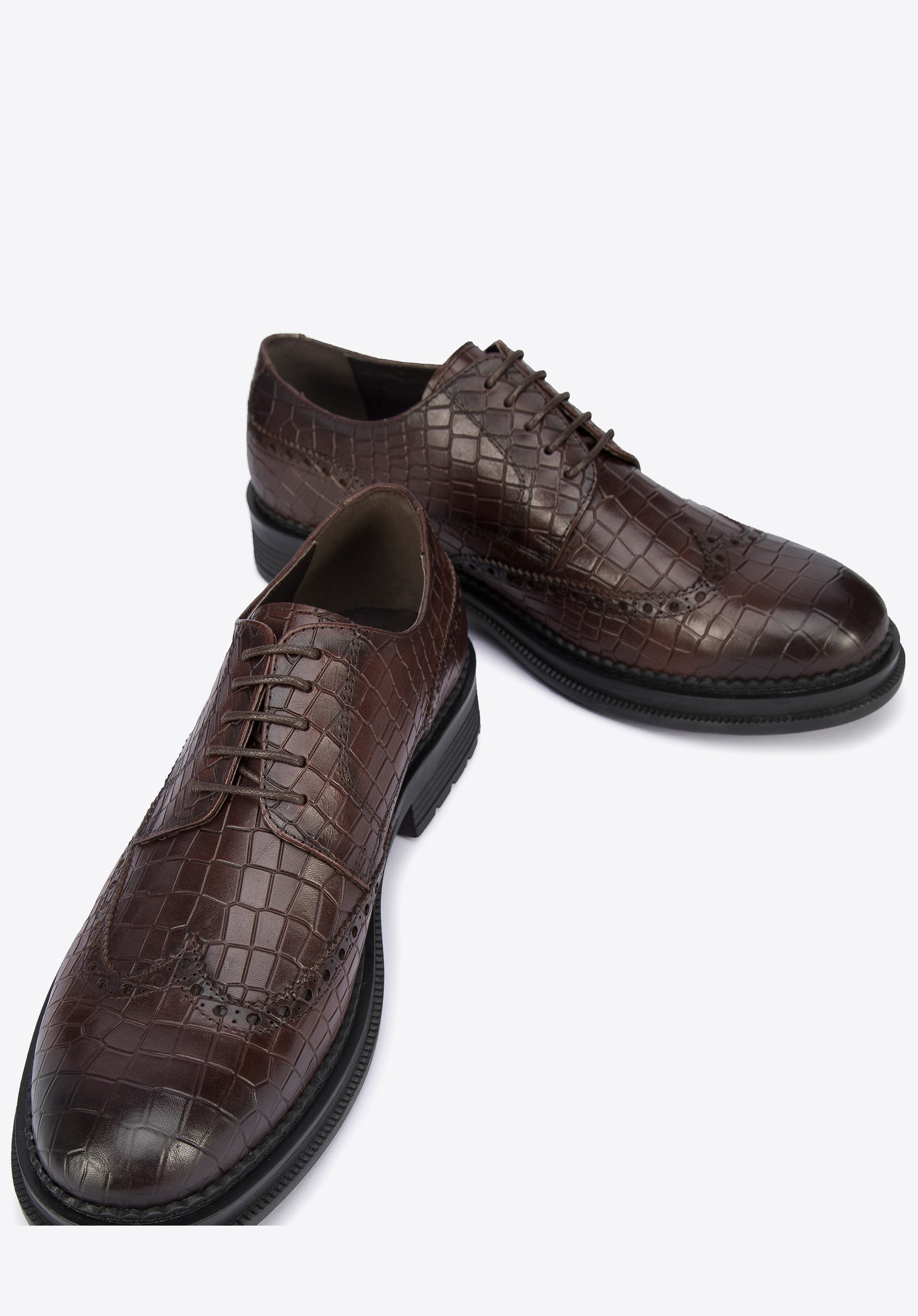 CROCODILE LEATHER | christian peau