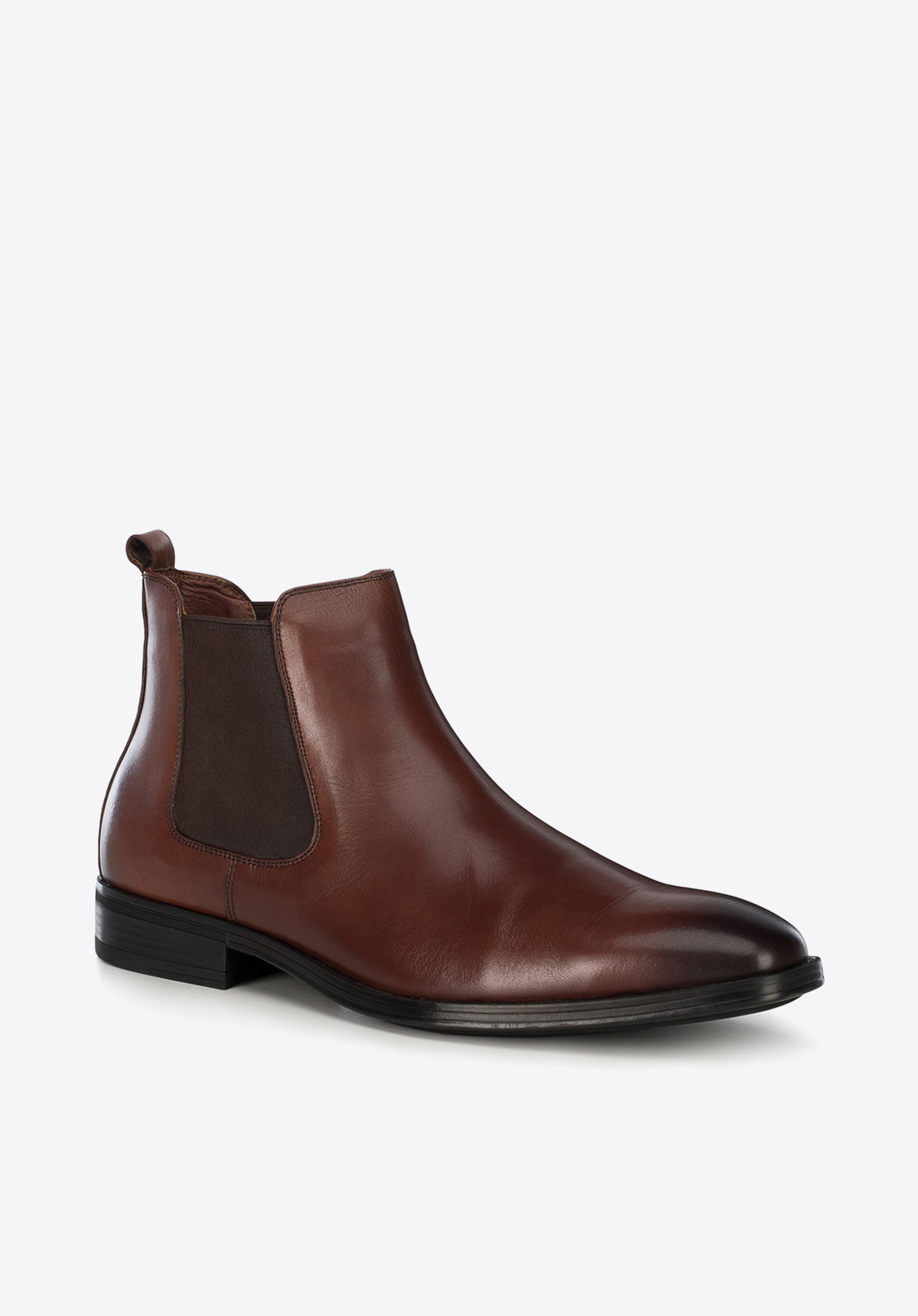 Betts coyote store chelsea boots