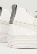Męskie sneakersy skórzane z lakierowaną wstawką, biały, 93-M-502-0-43, Zdjęcie 8