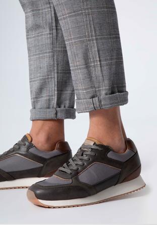 Męskie sneakersy ze skóry ekologicznej ze wstawkami, szaro-brązowy, 98-M-700-8-41, Zdjęcie 1