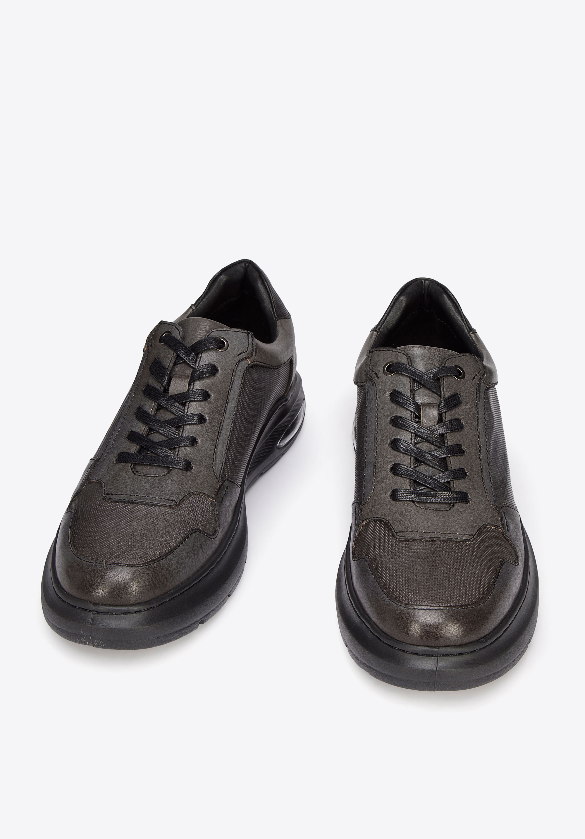 Męskie sneakersy skórzane z poduszką powietrzną, szary, 93-M-902-8-43, Zdjęcie 1