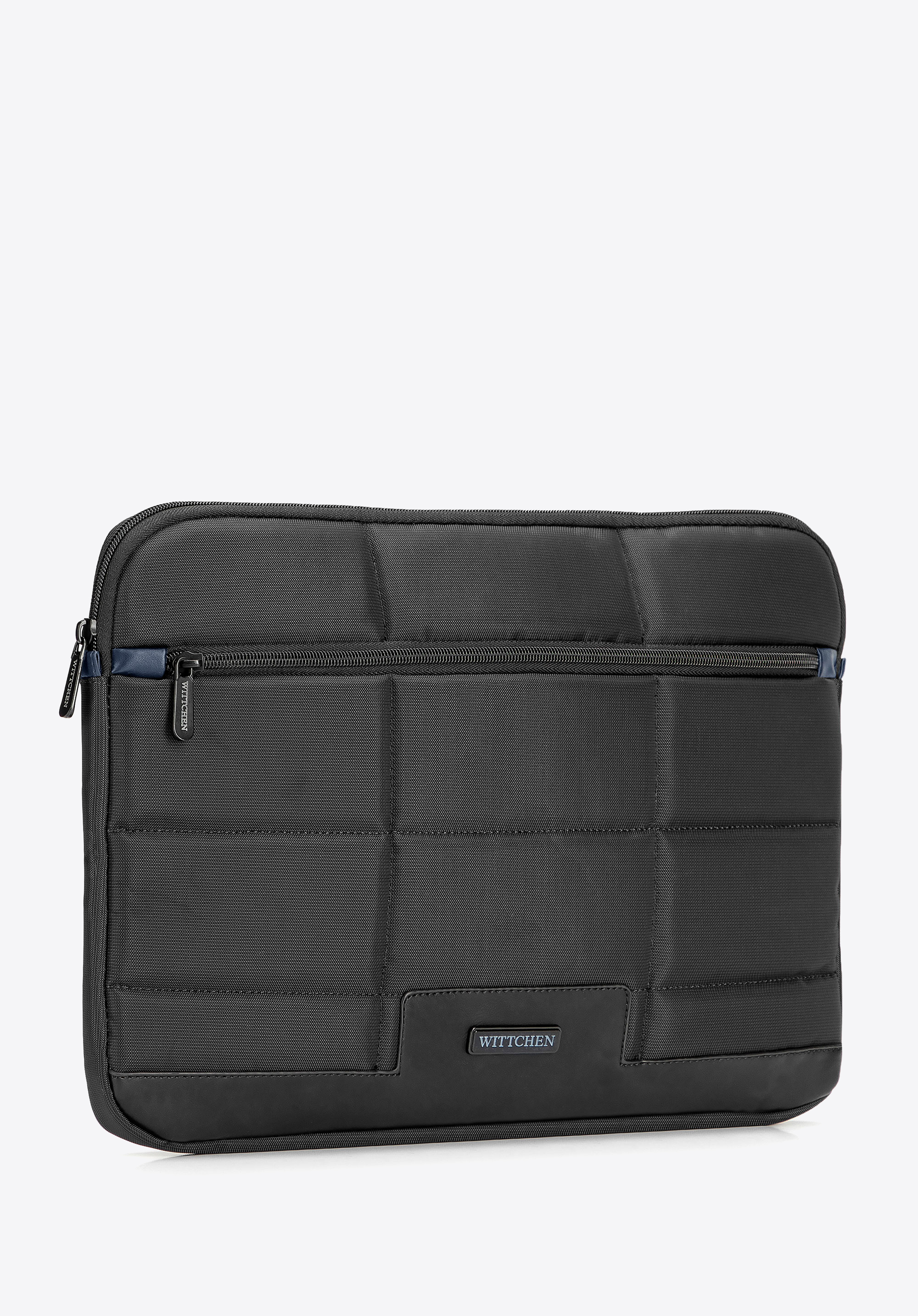 Pikowane etui na laptopa 15,6”, czarny, 102-3P-101-1D, Zdjęcie 1