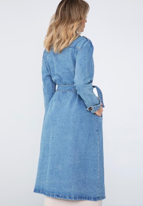 Damski płaszcz dżinsowy z paskiem, niebieski, 98-9X-901-7-L, Zdjęcie 5