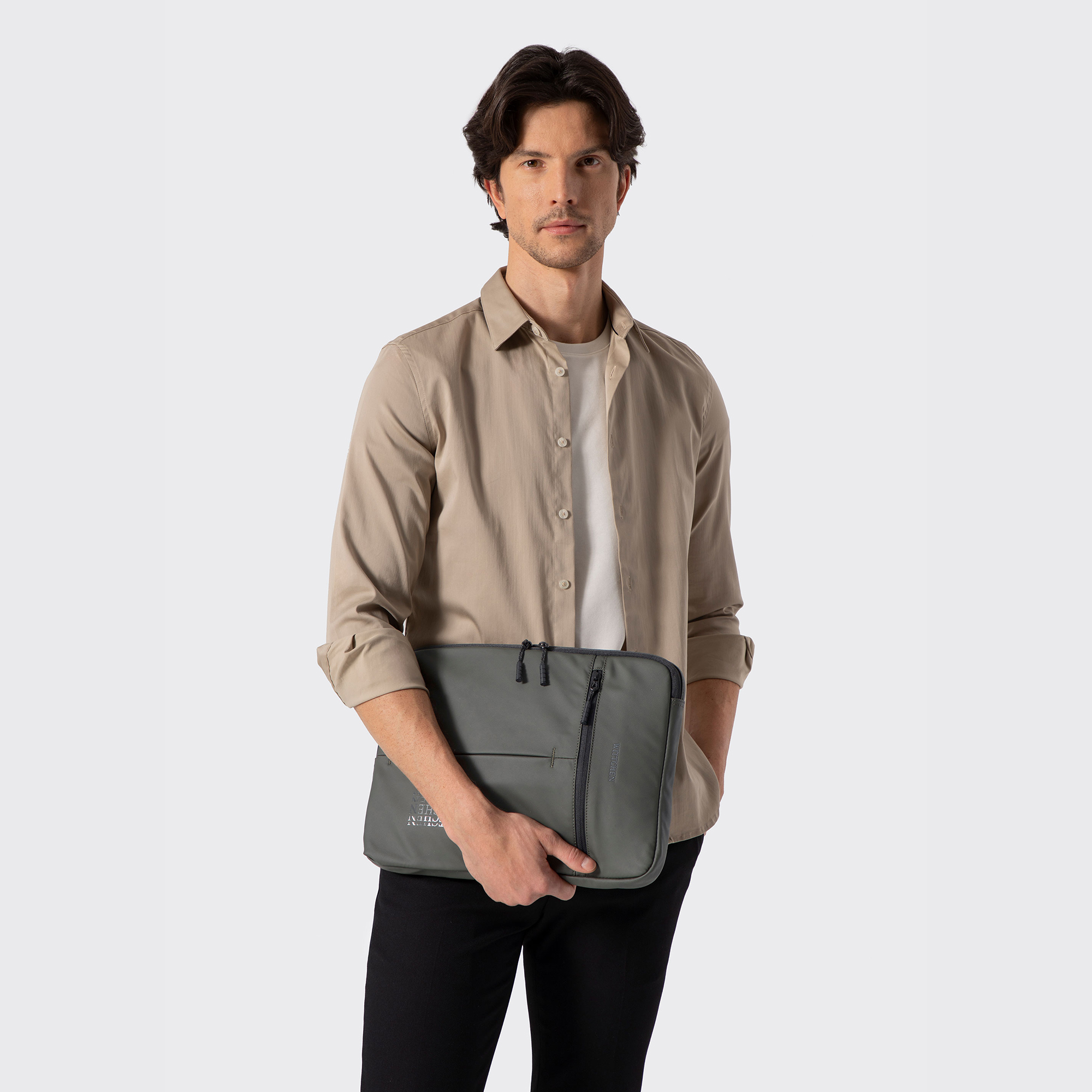 Puzdro na notebook 15,6" z polyesteru khaki 102-3P-811-8, Vyberte variant khaki