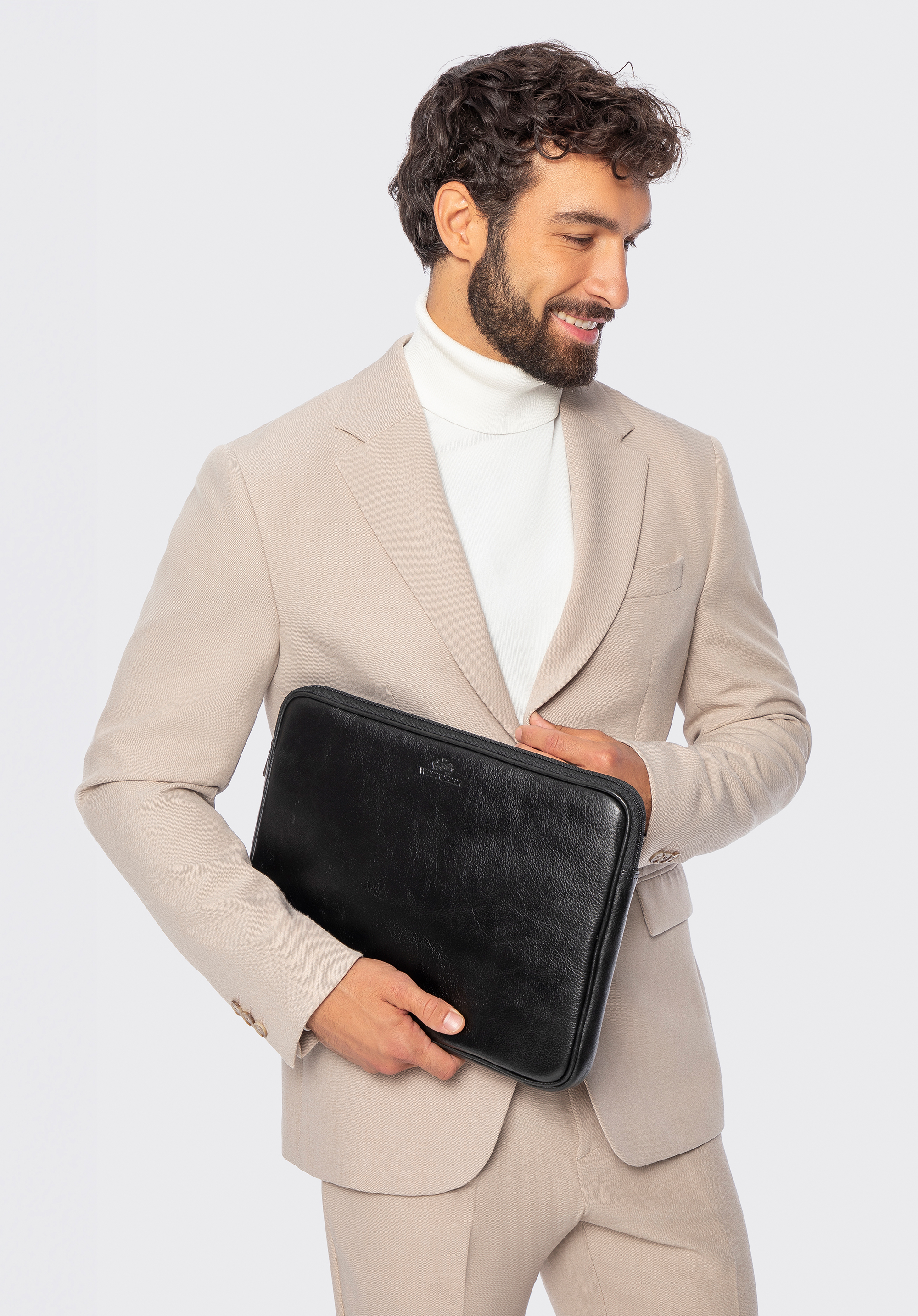 Pokrowiec na laptopa 15,6” ze skóry naturalnej, czarny, 16-2-001-1, Zdjęcie 1