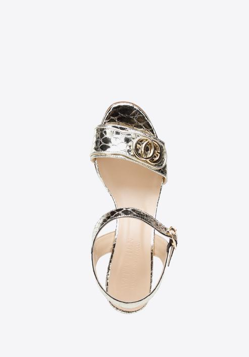 Leather block heel sandals with gold-tone buckle, gold, 94-D-109-0-35, Photo 4