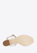 Leather block heel sandals with gold-tone buckle, white, 94-D-109-G-37, Photo 6