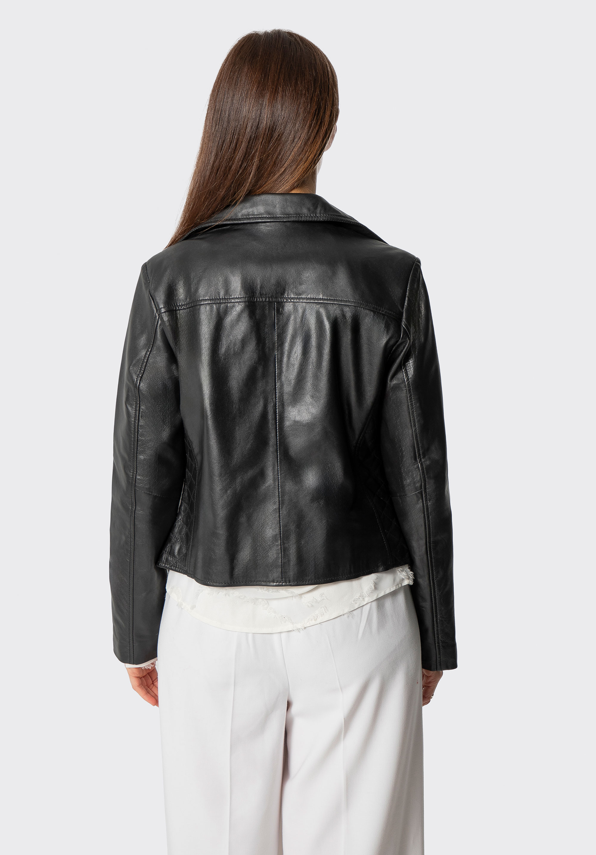 Skórzana kurtka z przeszyciami, czarny, 100-09-805-1-M, Zdjęcie 1