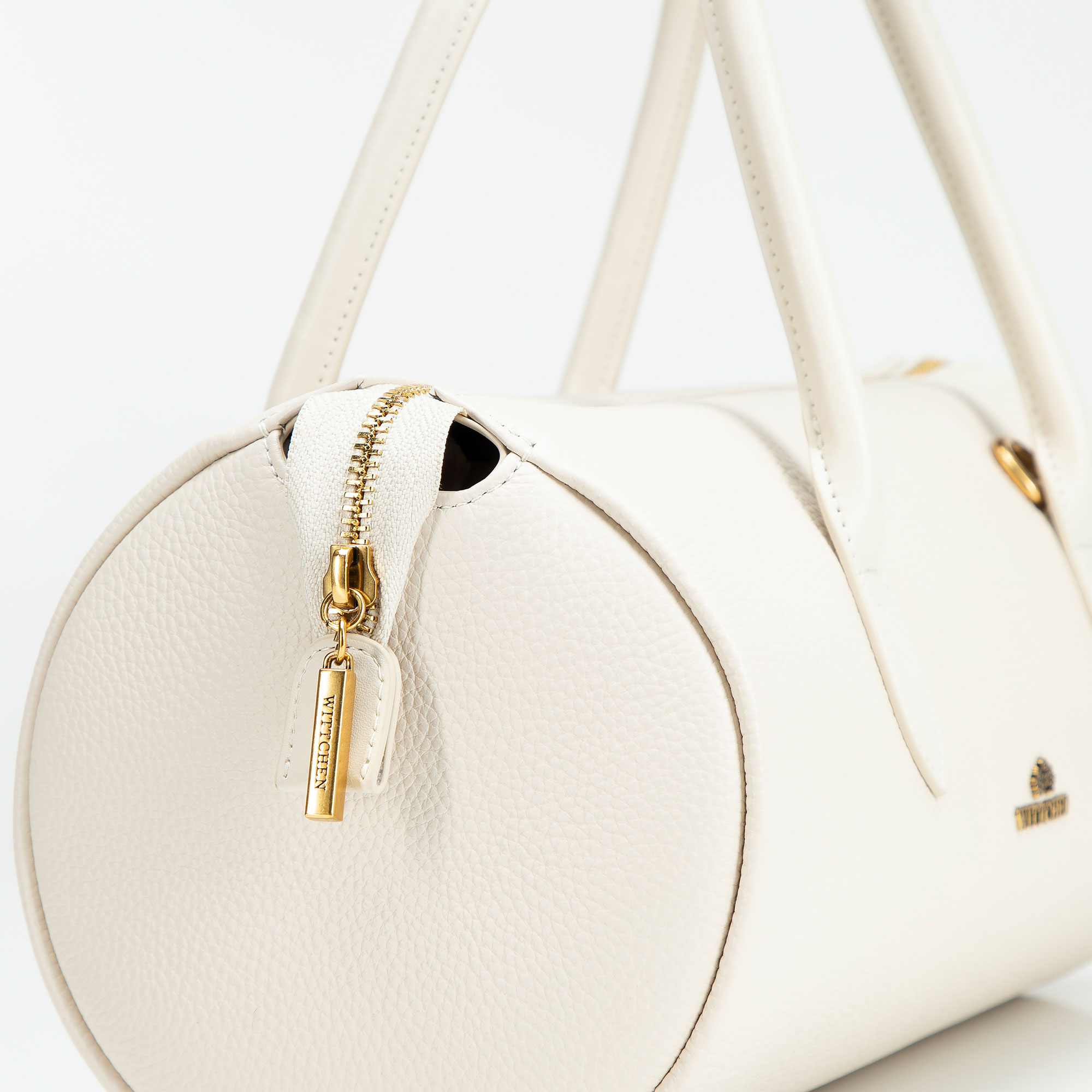 Smotanová dámska crossbody kabelka Wittchen z prírodnej kože s retiazkovým detailom, Vyberte variant ecru