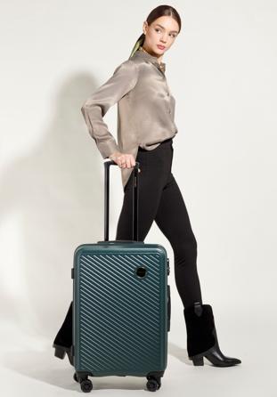 Średnia walizka z ABS-u w ukośne paseczki, ciemny zielony, 56-3A-742-85, Zdjęcie 1