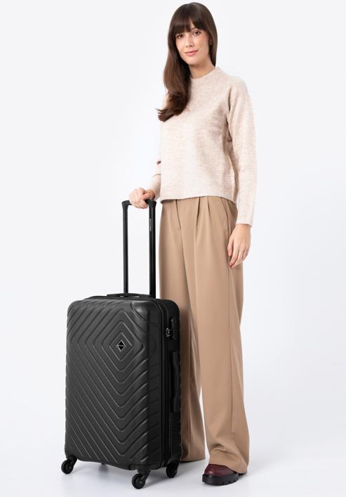 Średnia walizka z ABS-u z geometrycznym tłoczeniem, czarny, 56-3A-752-11, Zdjęcie 15