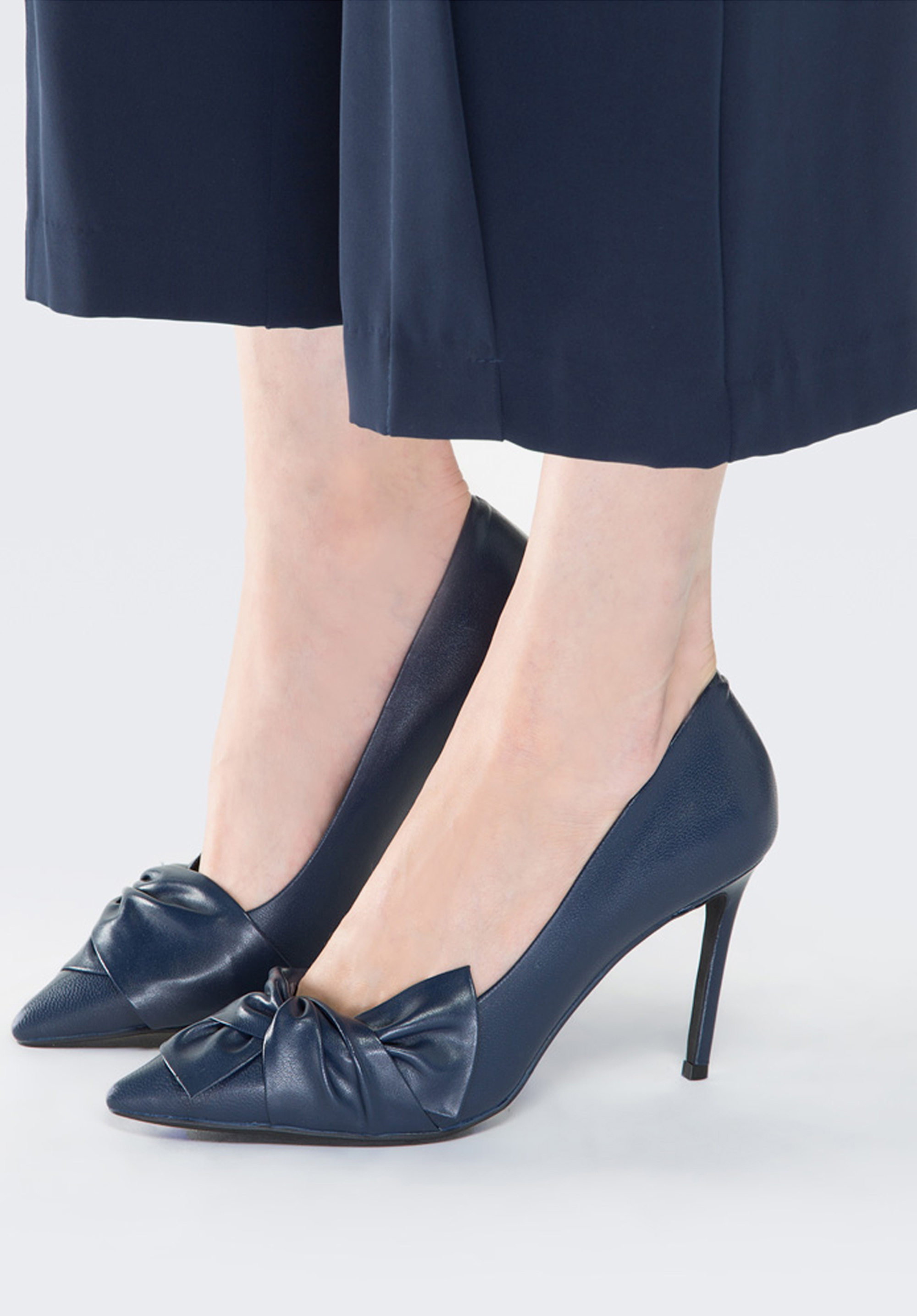 Women's shoes, navy blue, 87-D-926-7-36, Photo 1