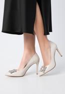 Leather stiletto heel shoes with sparkling buckle, cream, 98-D-950-9-39, Photo 15