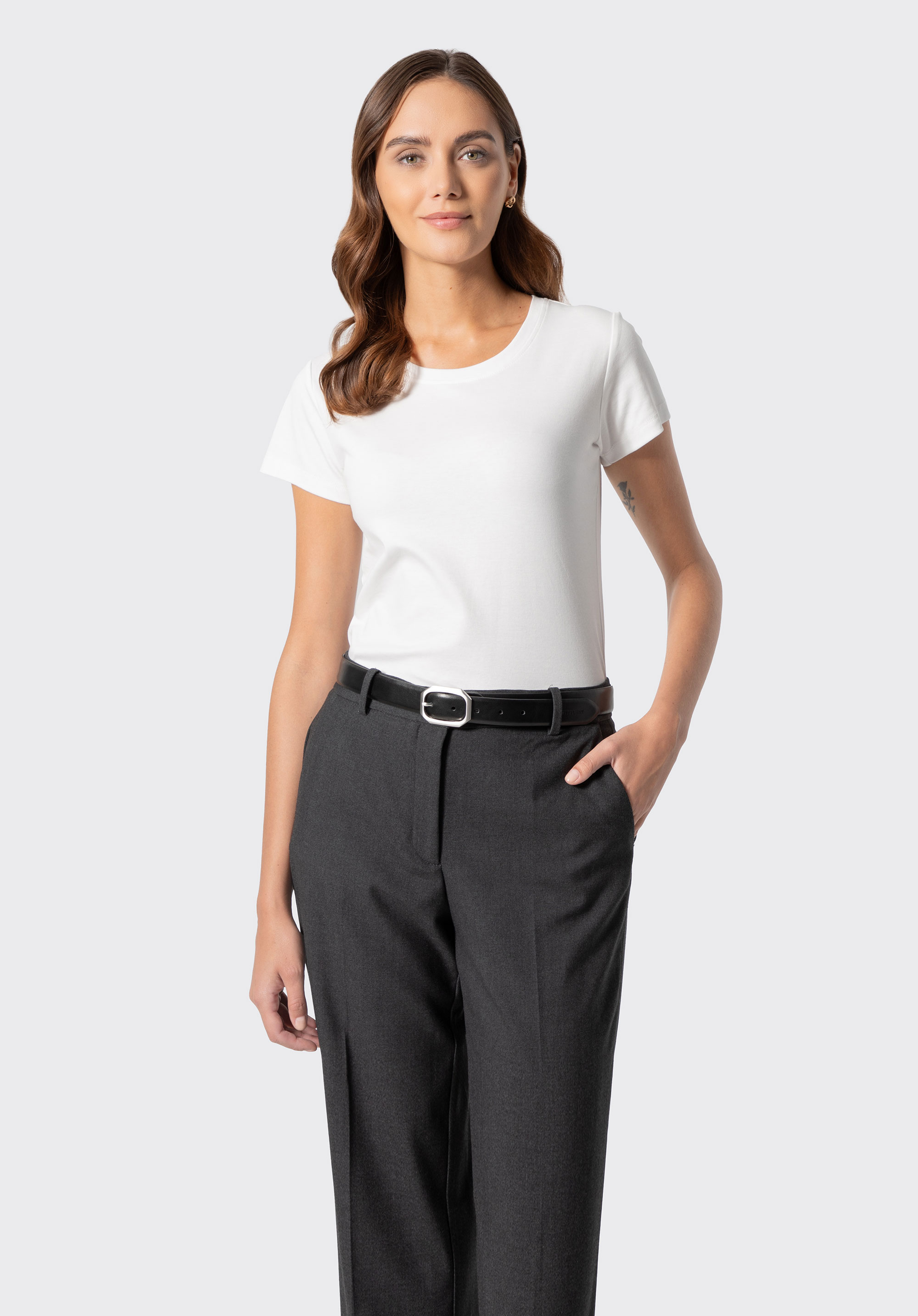 Women's basic cotton T-shirt