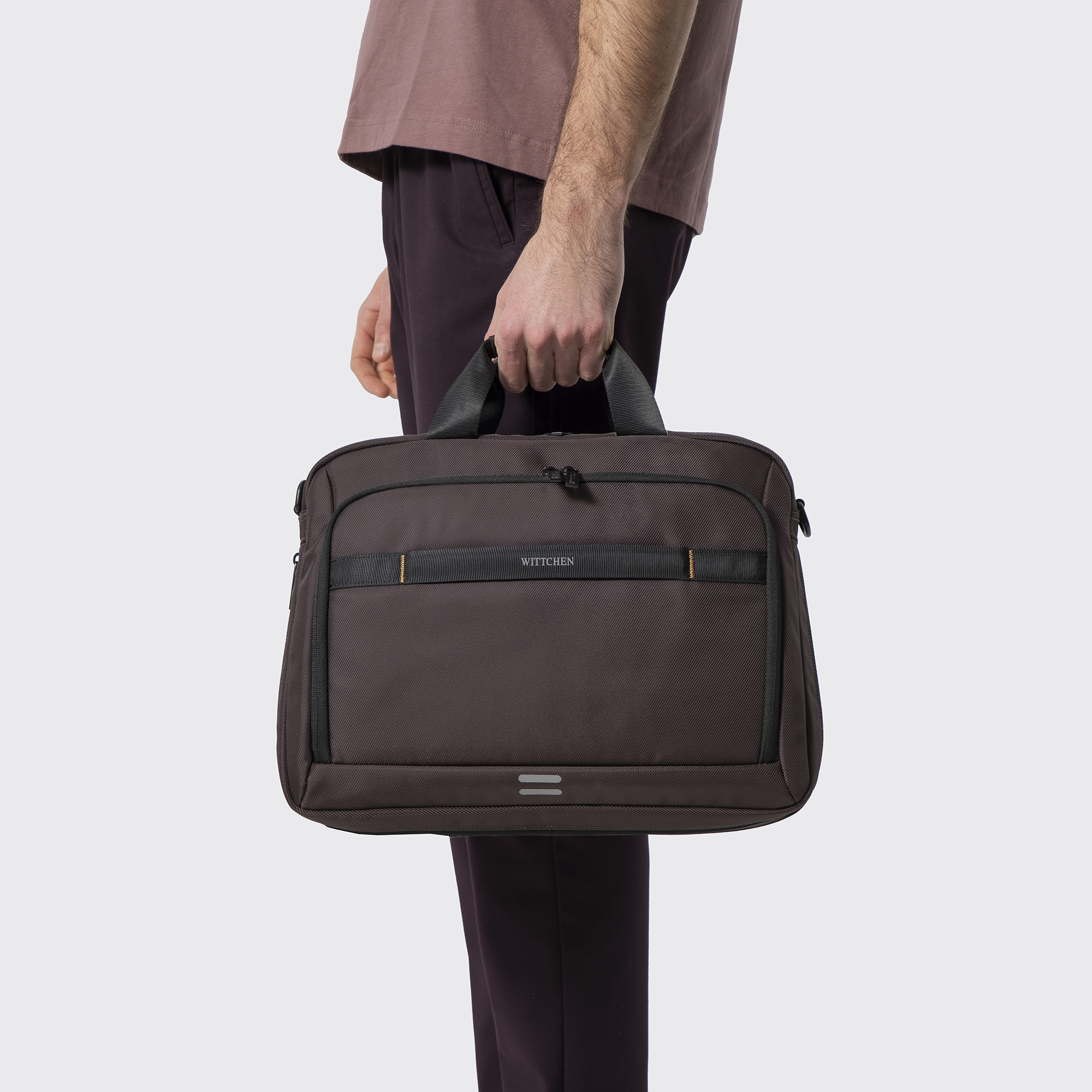 Pánska taška na notebook 17" z polyesteru s rozšíriteľným dnom hnedá 102-3P-810-4, Vyberte variant hnedá