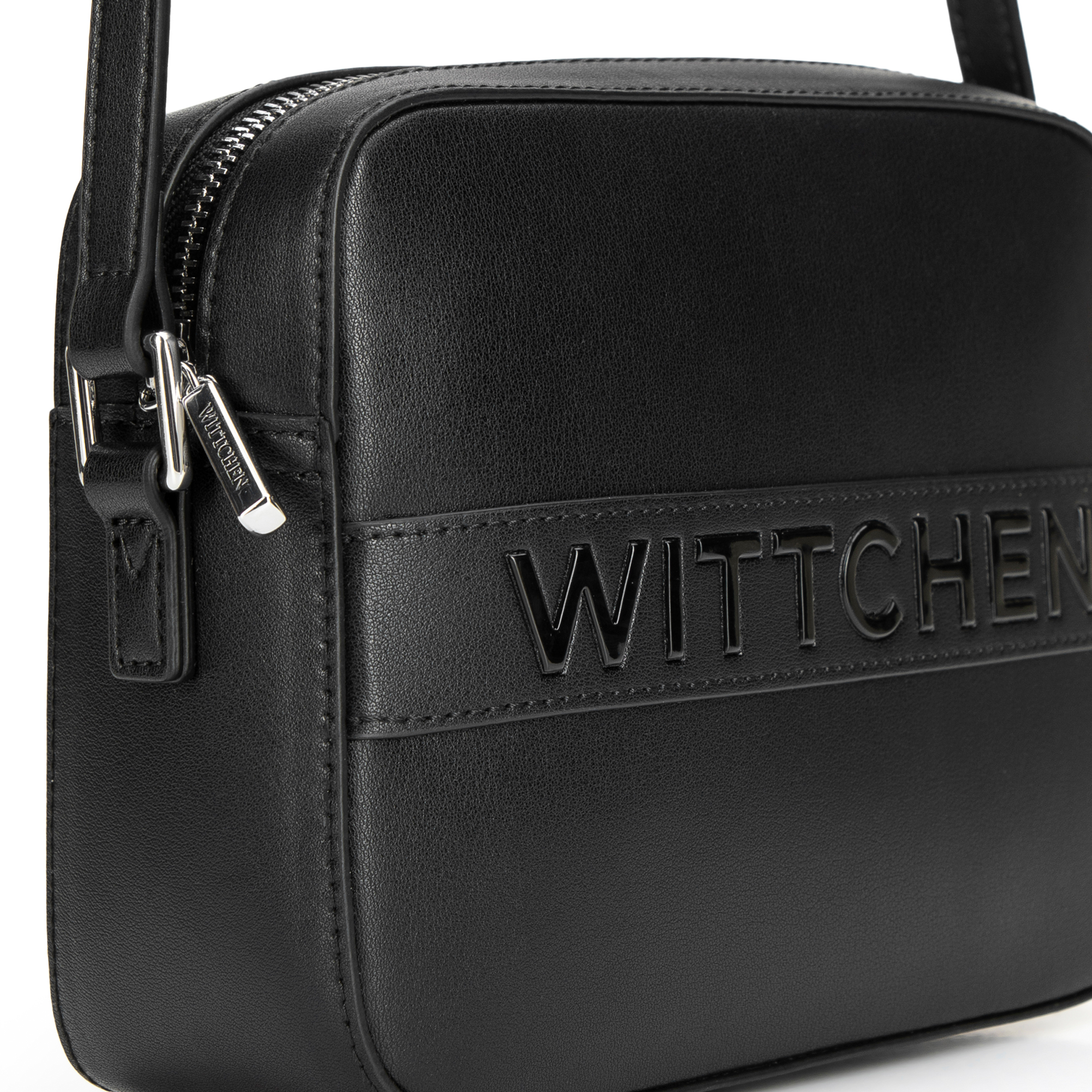 Čierna crossbody kabelka z prírodnej kože 102-4E-661-1, Vyberte variant čierna