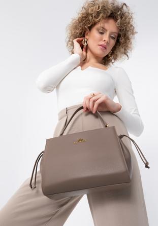 Leather tote bag with strap details, beige, 98-4E-208-9, Photo 1