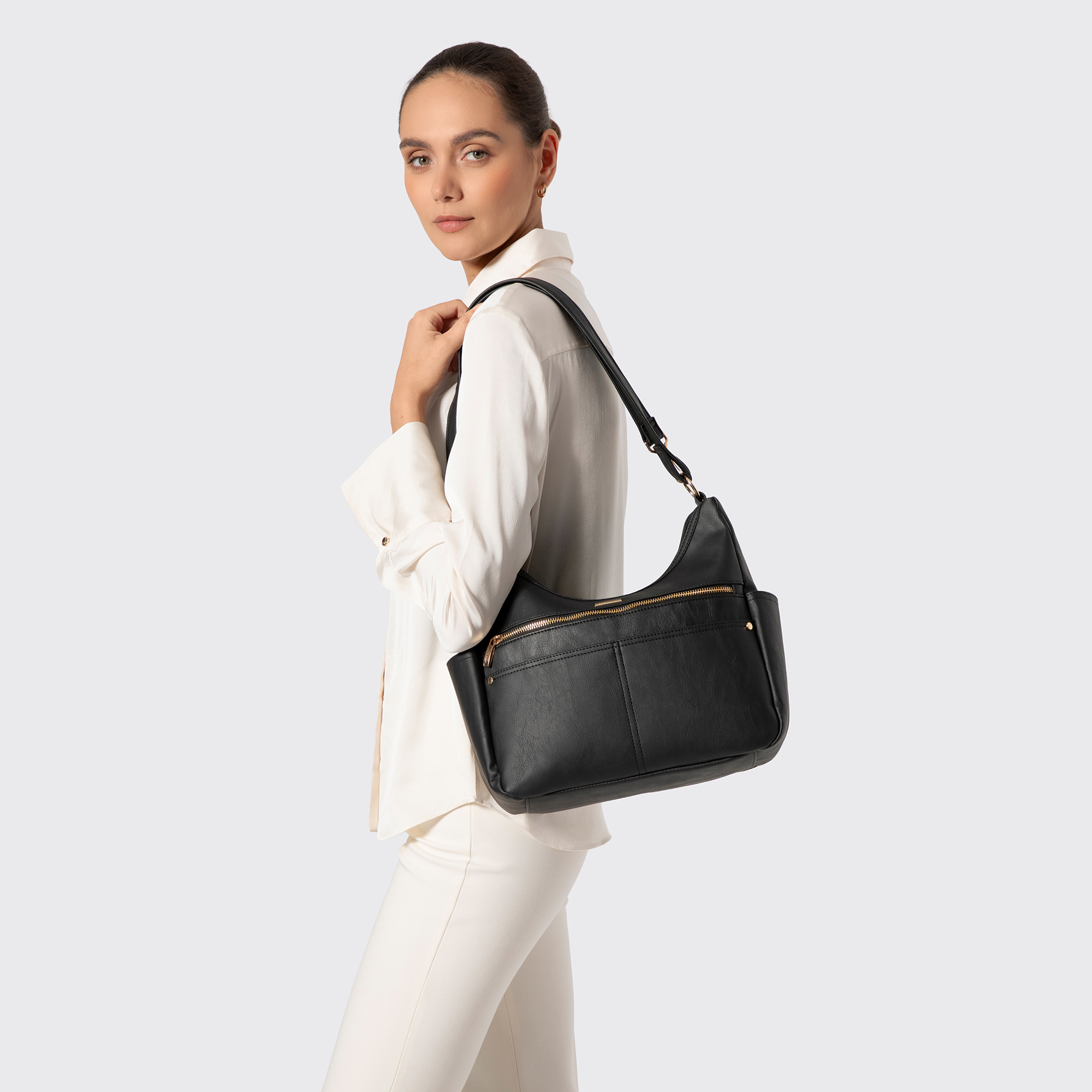Čierna dámska crossbody kabelka Wittchen z polyesteru, Vyberte variant čierna