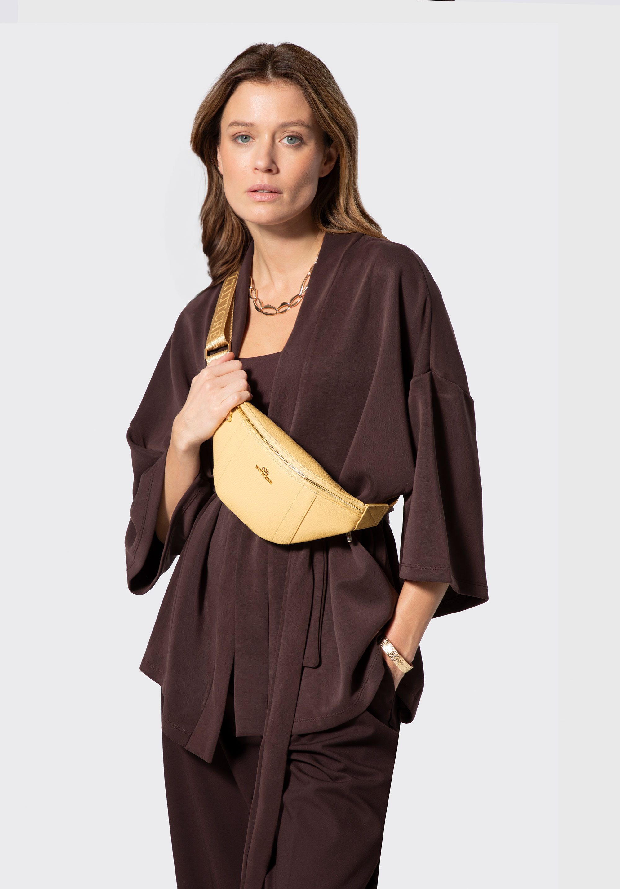 Torebka nerka ze skóry naturalnej, żółty, 102-3E-625-Y, Zdjęcie 1