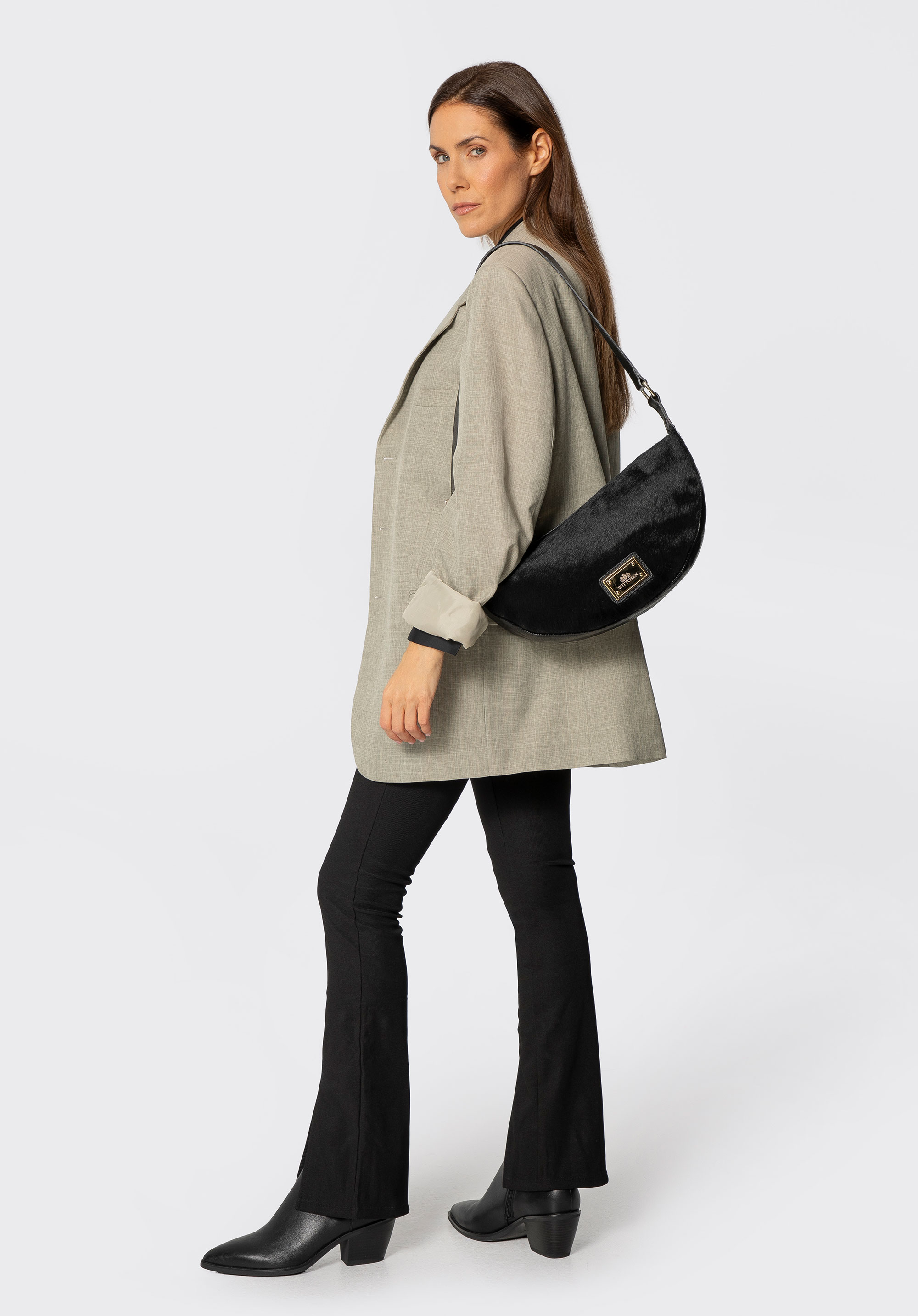 Torebka półksiężyc na ramię ze skóry naturalnej, czarny, 102-4E-004-1, Zdjęcie 1