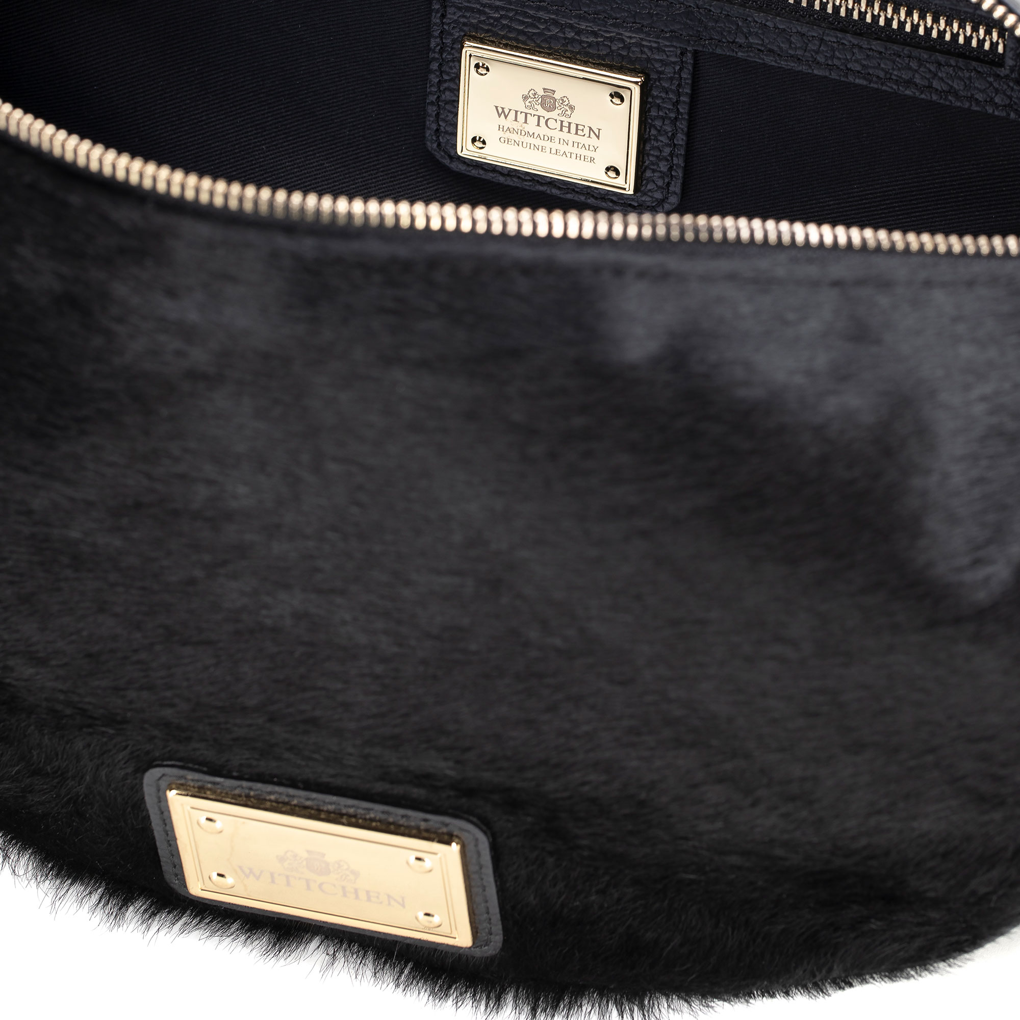 Čierna dámska crossbody kabelka Wittchen z prírodnej kože s čistým vzhľadom, Vyberte variant čierna