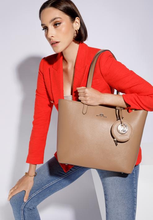 Leather shopper bag with a small pouch and a keyring, beige, 95-4E-613-N, Photo 15