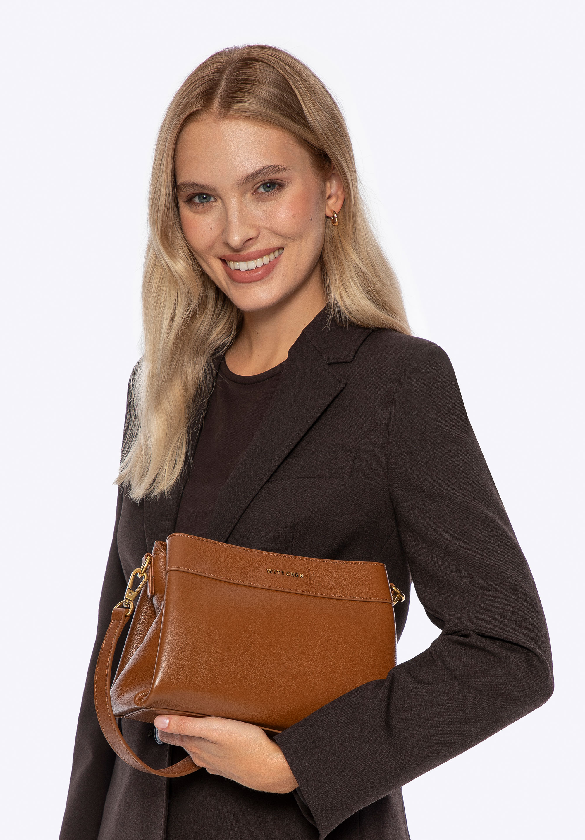 Trójkomorowa listonoszka ze skóry naturalnej jasny brąz