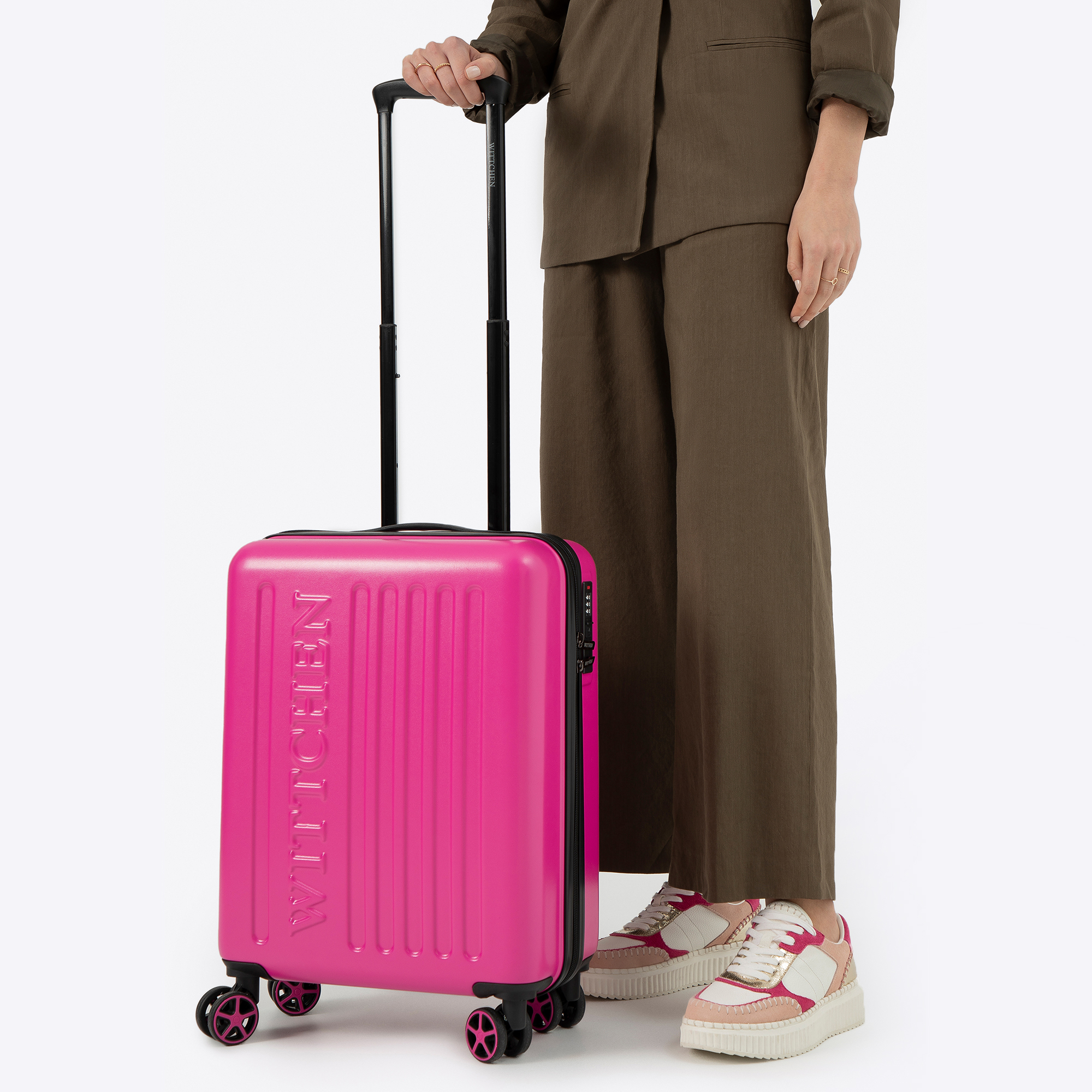 Kabínový kufor ABS s vyrazeným logom fuchsia 56-3A-501-34, Vyberte variant fuksia