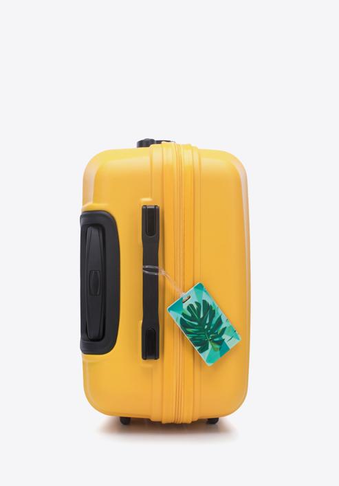 Medium-sized suitcase with luggage tag, yellow, 56-3A-312-70Z, Photo 4