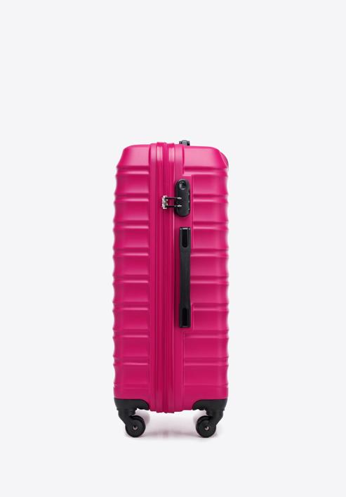 Medium-sized suitcase with luggage tag, pink, 56-3A-312-34Z, Photo 5
